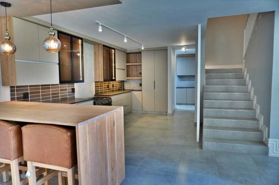 4 Bedroom Property for Sale in Grimbeeck Park North West